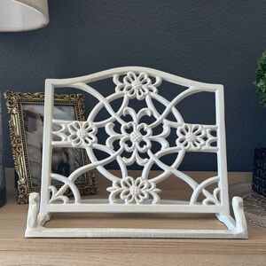 Cookbook Stand, Cast Iron Heavy-Duty Recipe Book Holder, Kitchen Vintage